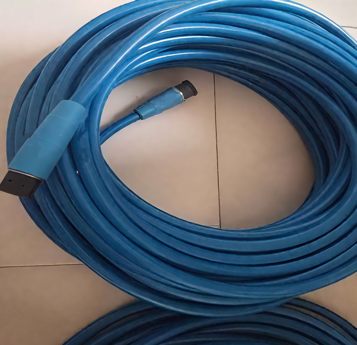 Communication cable Communication cable
